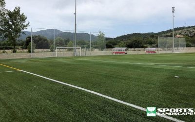 Finalizadas las obras de instalación de césped artificial en el Colegio Aixa-Llaüt